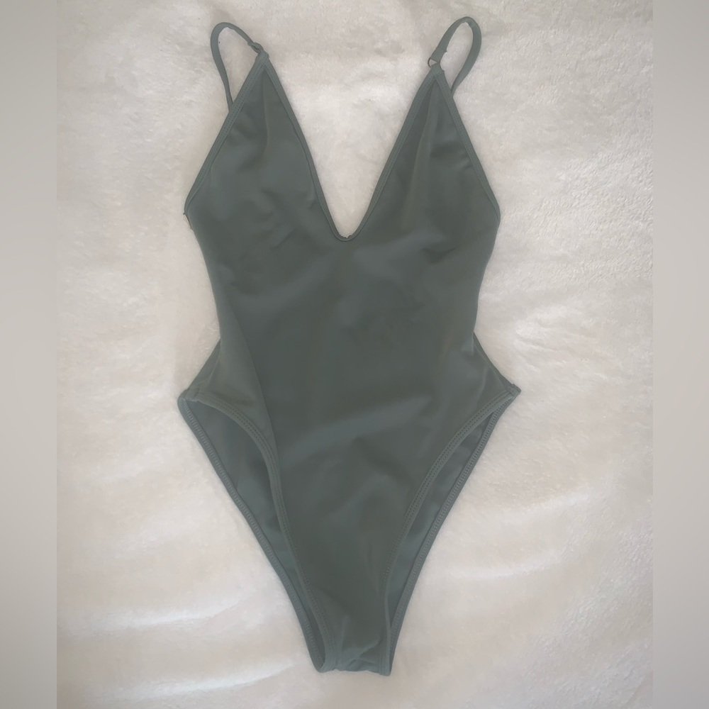 Gooseberry Seaside - So Chic One Piece (Sage, M)